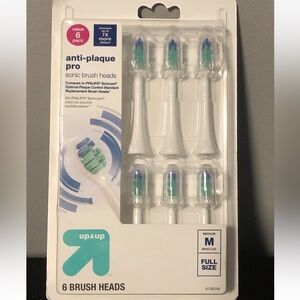 Up & Up 6 Brush Heads Medium Bristles Full Size